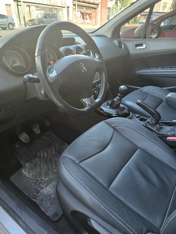 Mirá esta publicación de Peugeot 408