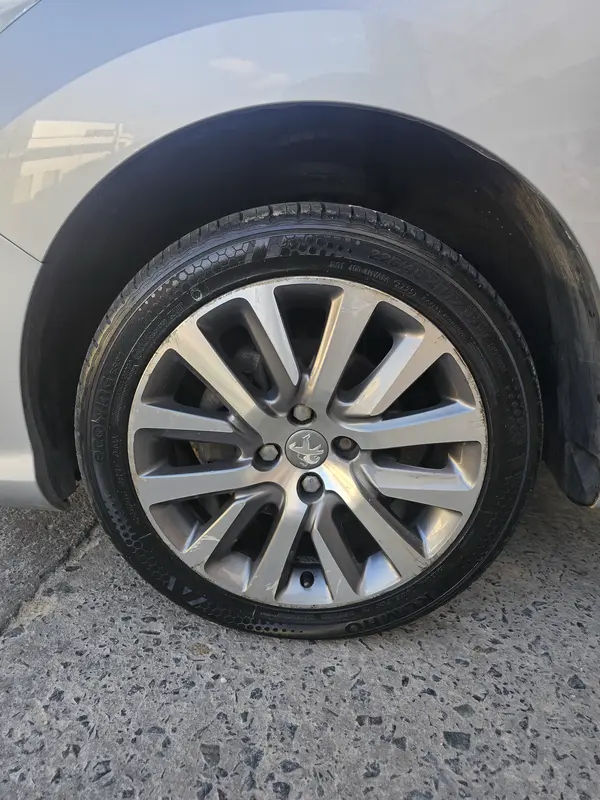 Mirá esta publicación de Peugeot 408