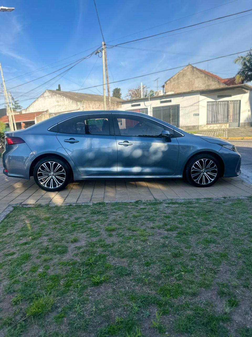 Mira esta publicación de Toyota Corolla 2022 en Motordil