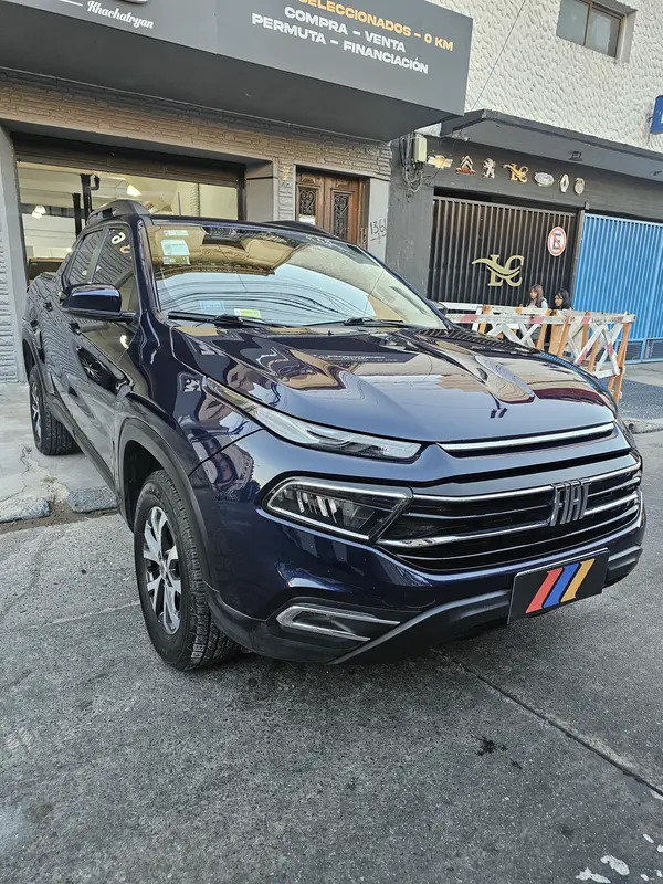 Mira esta publicación de Fiat Toro 2021 en Motordil