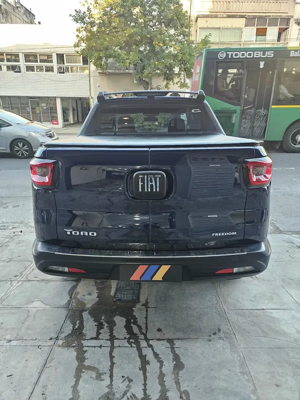 Mira esta publicación de Fiat Toro 2021 en Motordil