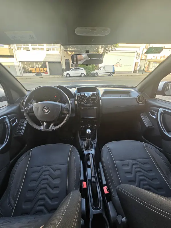 Mira esta publicación de Renault Duster 2017 en Motordil