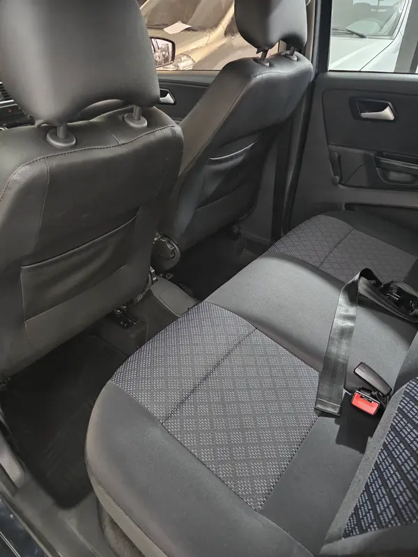 Mira esta publicación de Volkswagen Suran 2012 en Motordil