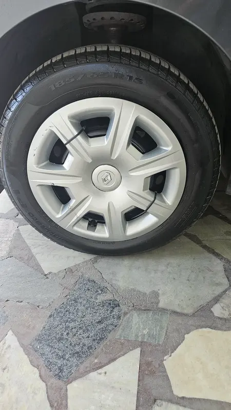 Mira esta publicación de Renault Logan 2018 en Motordil