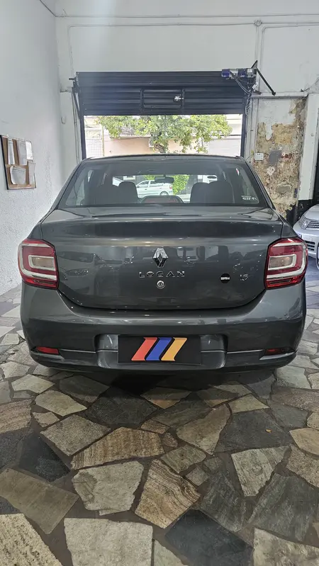 Mira esta publicación de Renault Logan 2018 en Motordil