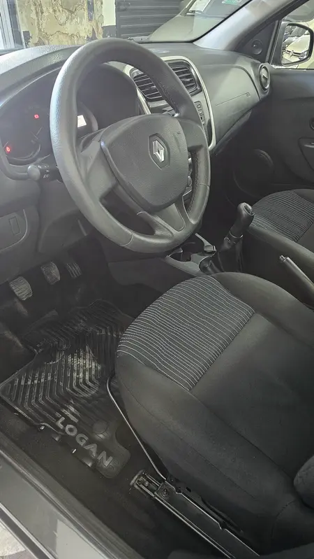 Mira esta publicación de Renault Logan 2018 en Motordil