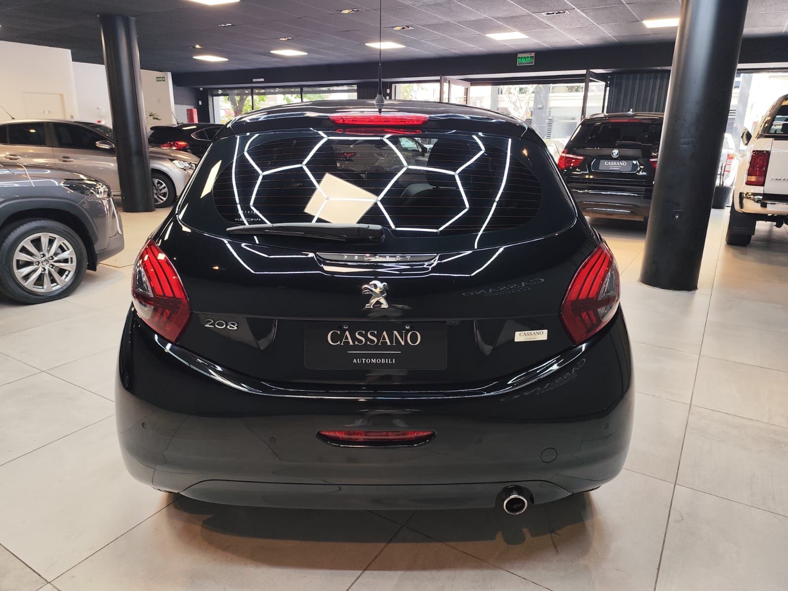 Mira esta publicación de Peugeot 208 2018 en Motordil