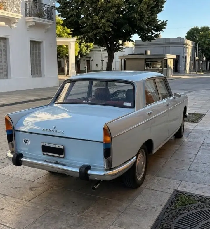 Mira esta publicación de Peugeot 404 1974 en Motordil