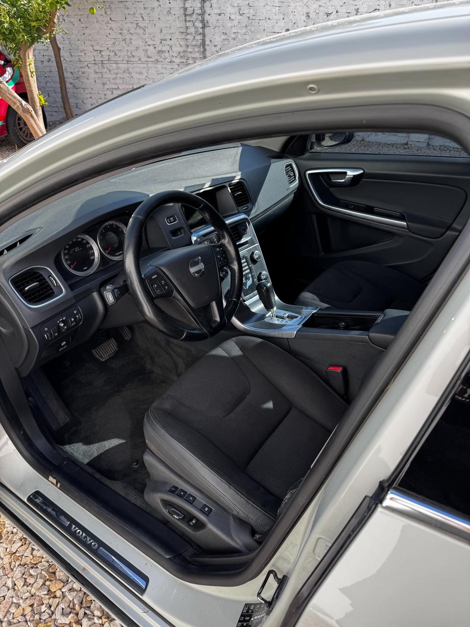 Mira esta publicación de Volvo S 60 2012 en Motordil