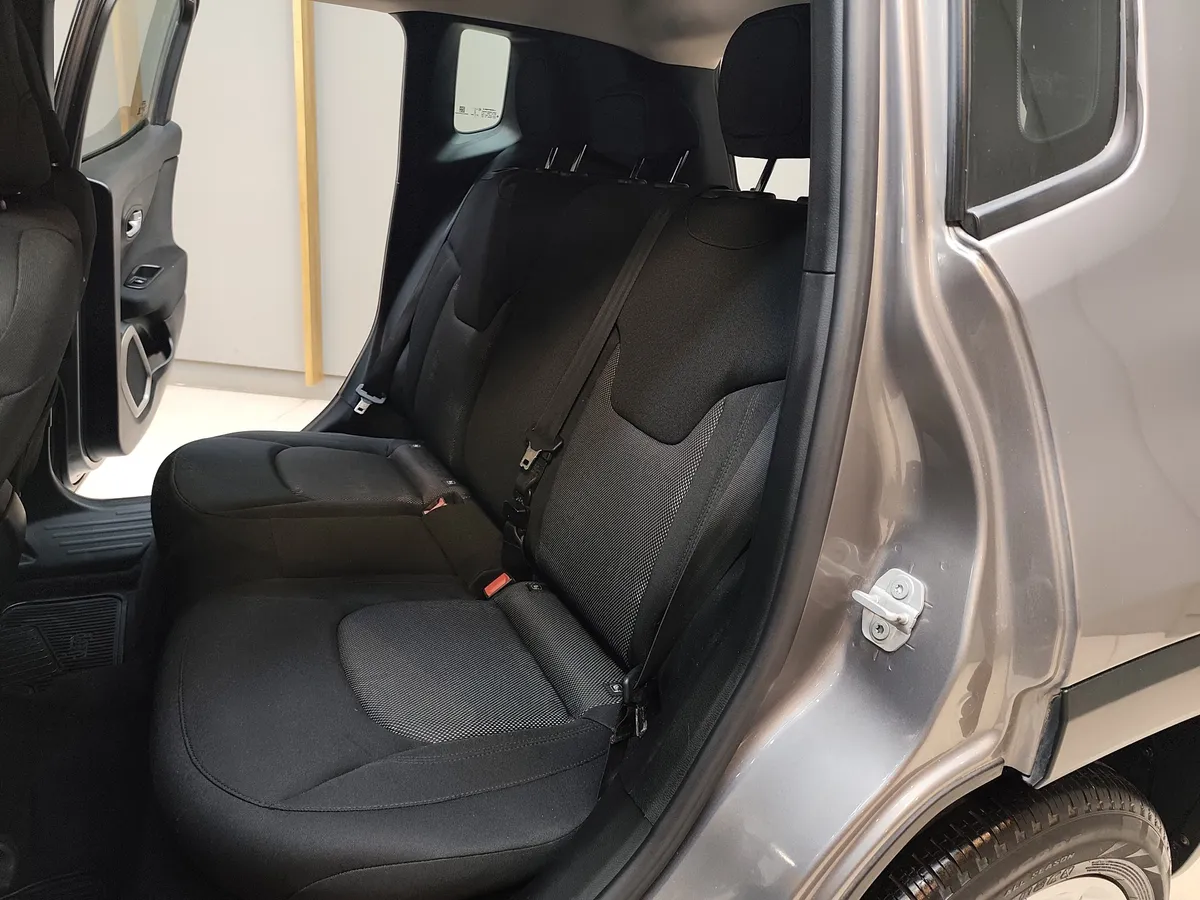 Mirá esta publicación de Jeep Renegade