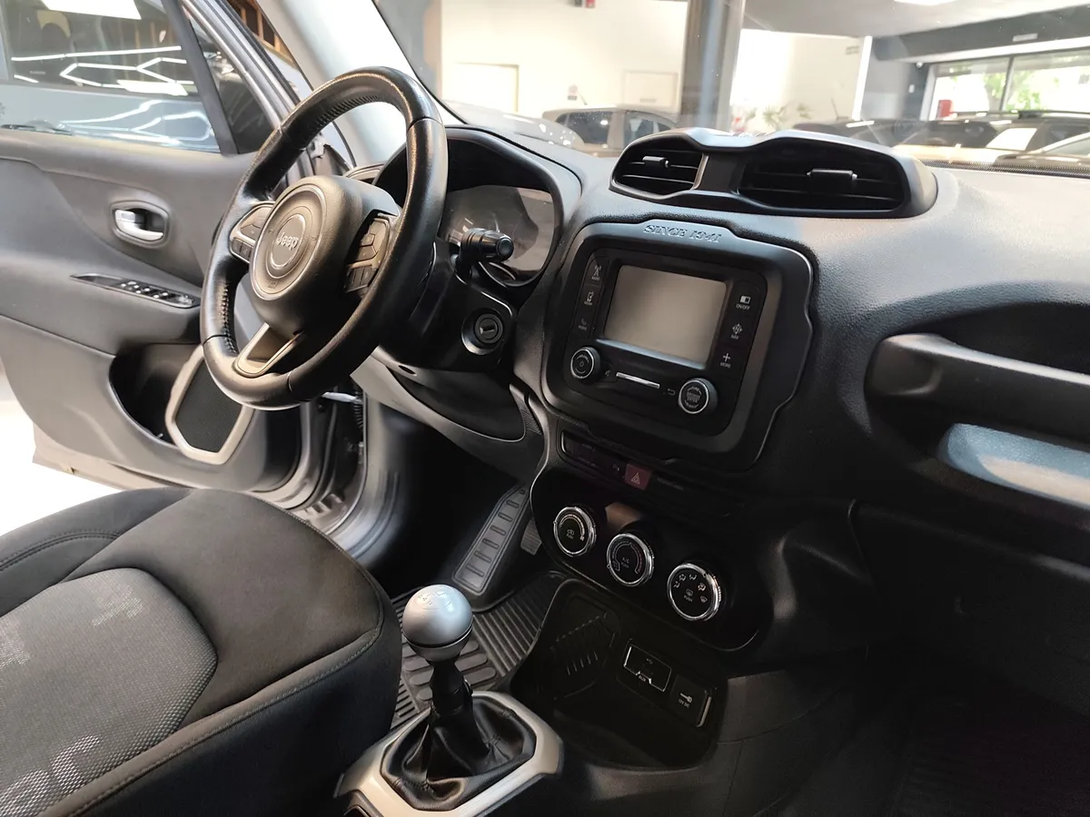 Mirá esta publicación de Jeep Renegade