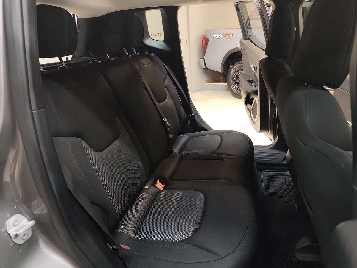 Mirá esta publicación de Jeep Renegade