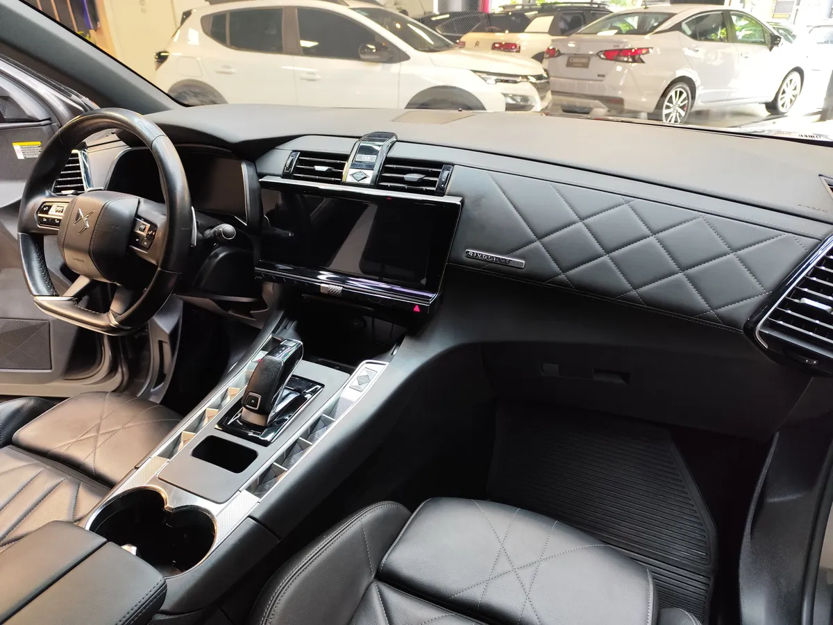Mirá esta publicación de Ds Automobiles DS7