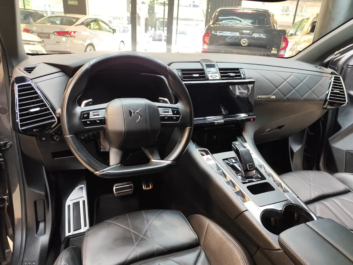 Mirá esta publicación de Ds Automobiles DS7