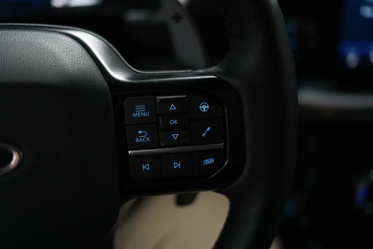 Mirá esta publicación de Ford F 150 Raptor