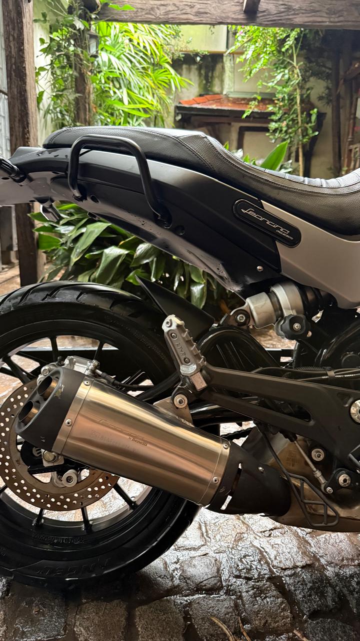 Mirá esta publicación de Benelli Leoncino 500