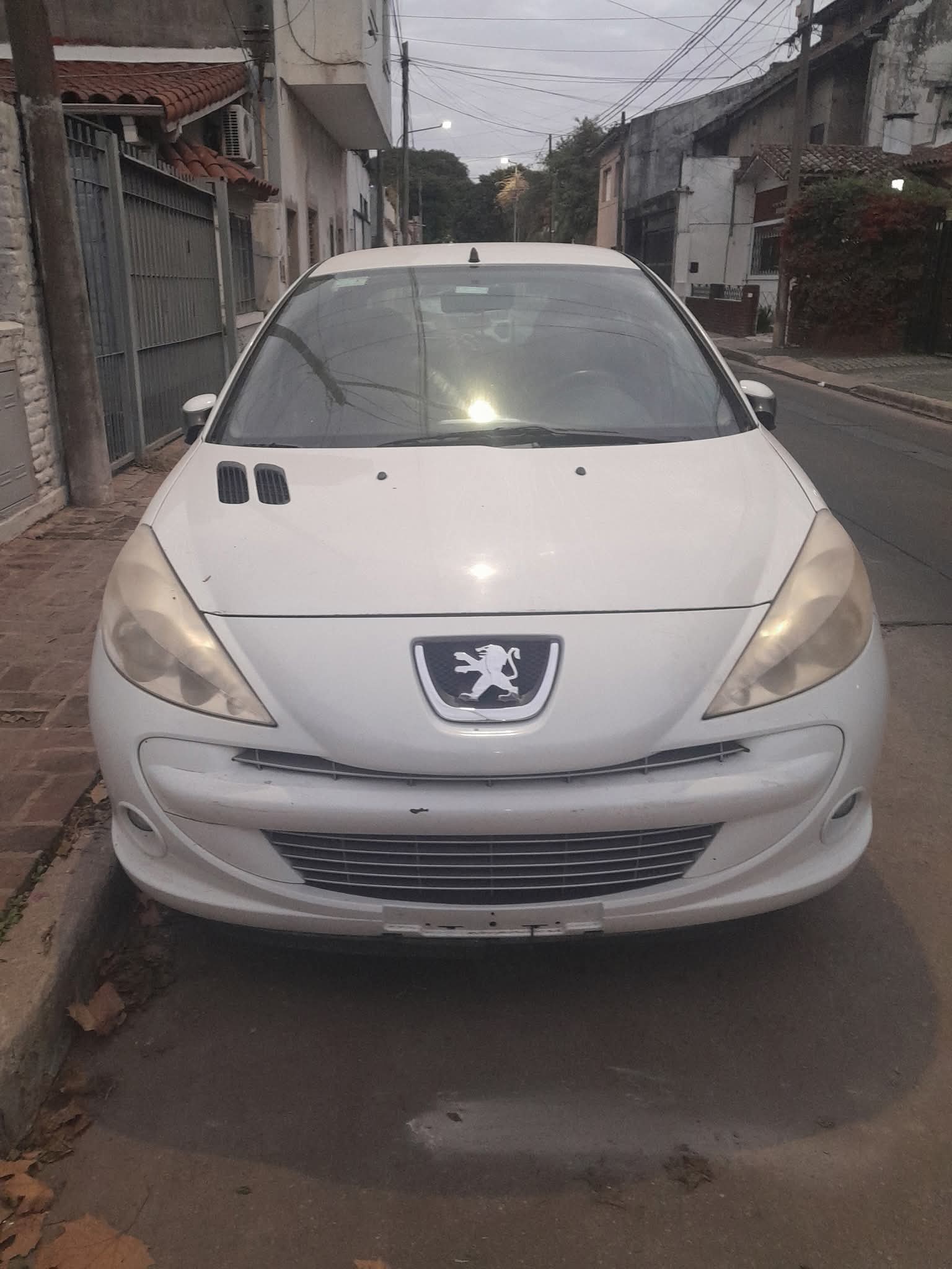 Mirá esta publicación de Peugeot 207 Compact