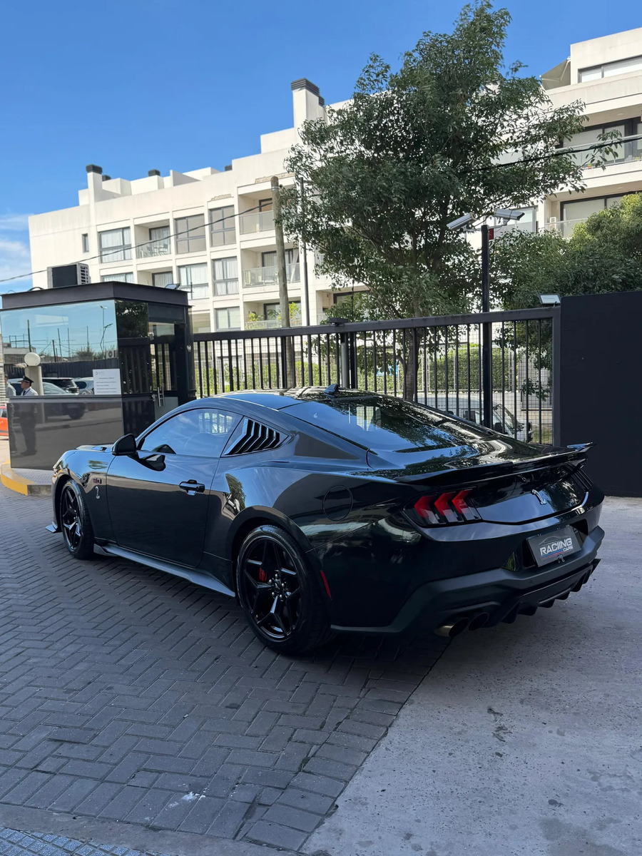 2025 Ford Mustang - 95,000 USD - 7,800 Kms | Motordil
