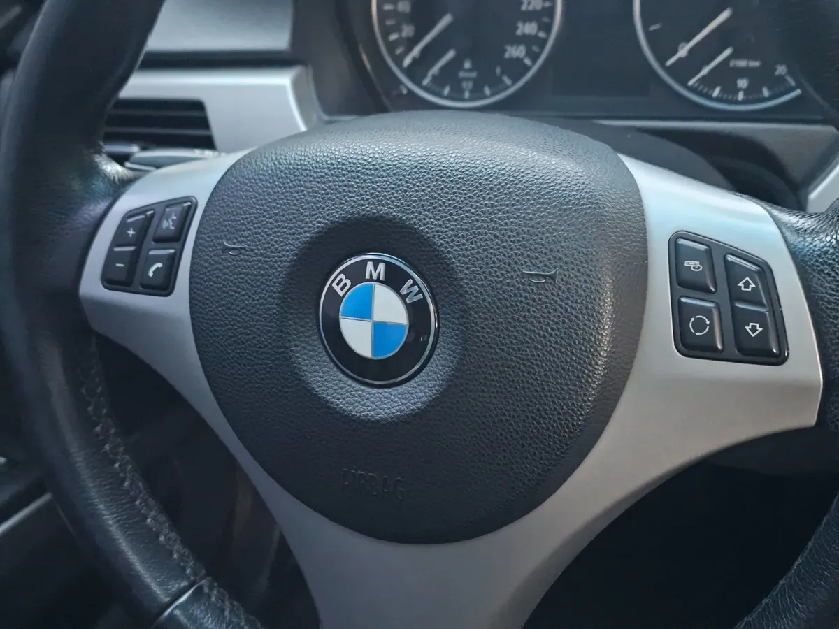 2006 BMW Serie 3 - 10,900 USD - 220,000 Kms | Motordil
